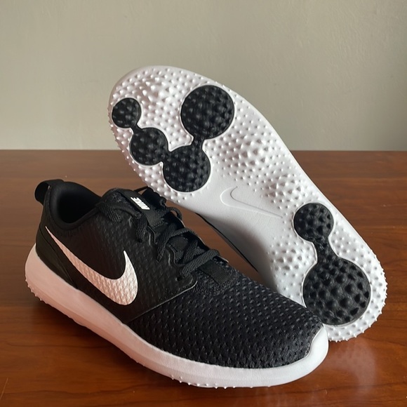 Womens Nike Roshe G Tour Golf Cleats Shoes Black Spikeless CD6066-001 - Picture 2 of 6